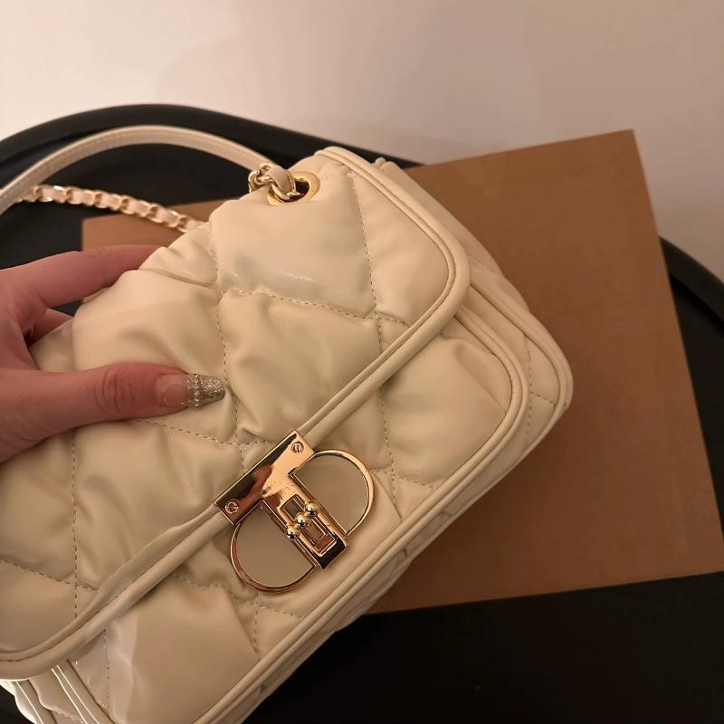 Elegant Pleated Chain Handbag  - đánh giá và giá Luxury Bags Quiet