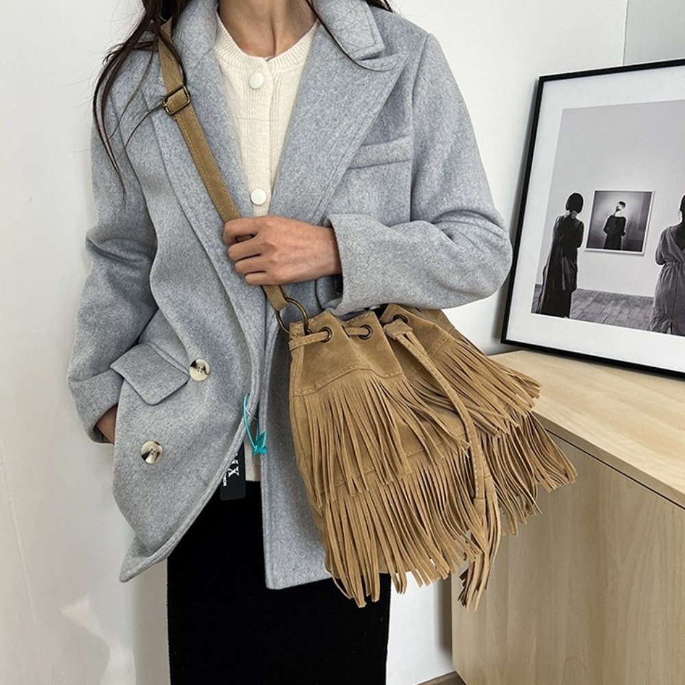 Korean Style Tassel Shoulder B - đánh giá và giá Bucket Bag Suede