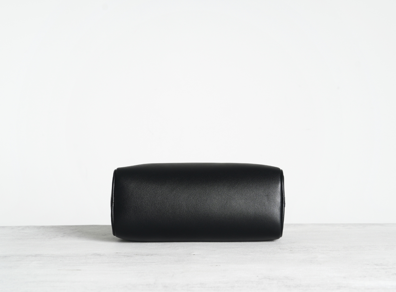 Women's Minimalist East-West L - đánh giá và giá Luxury Bags Quiet