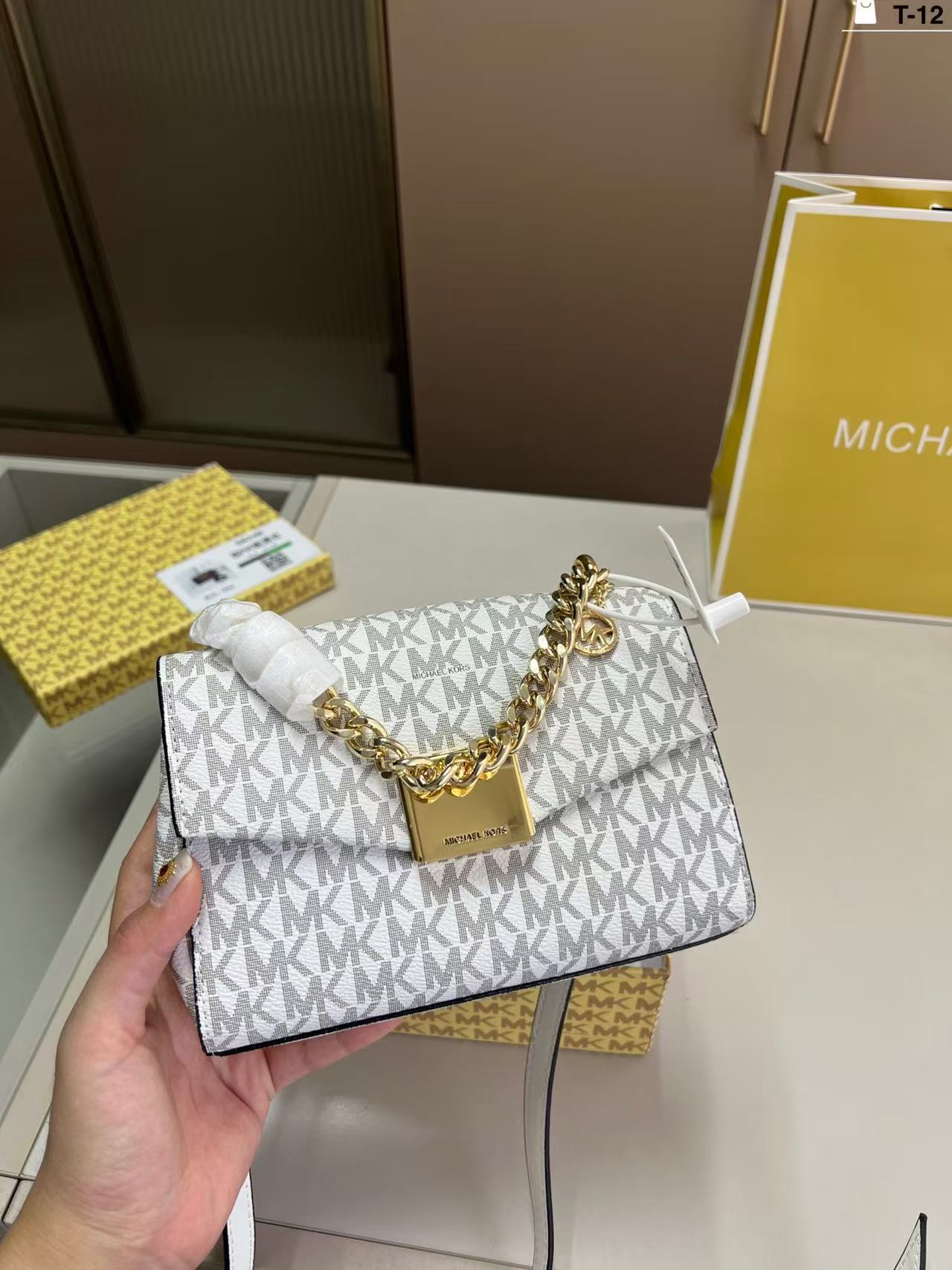 Brand new Michael Kors women's - đánh giá và giá Luxury Bags Michael Kors