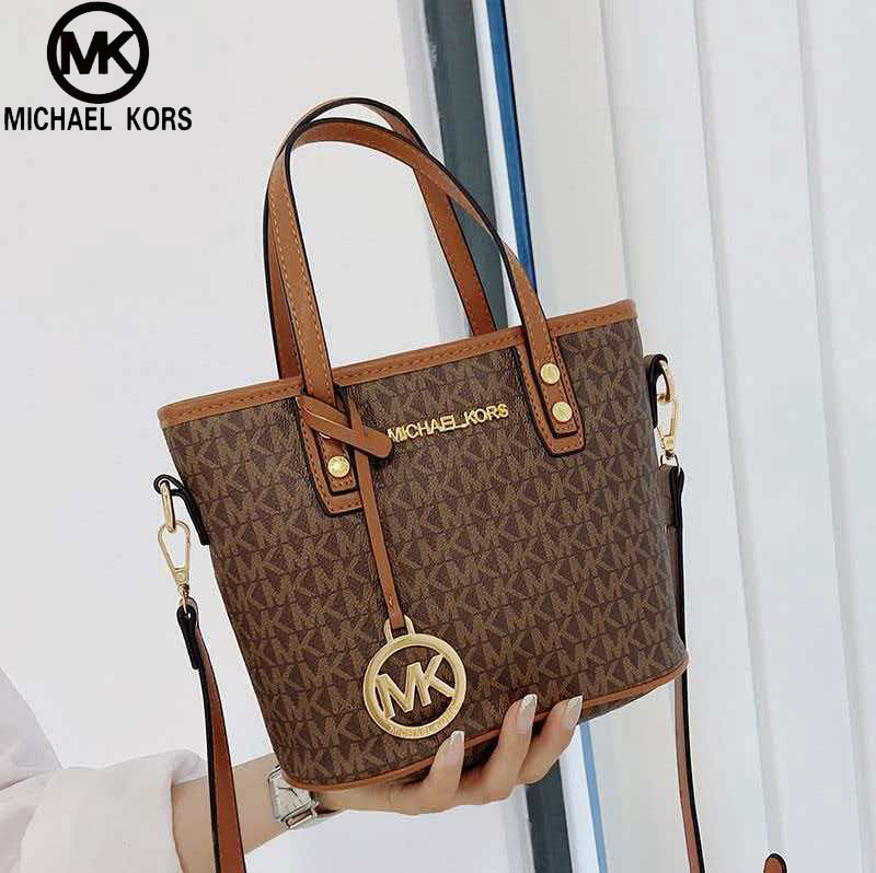 Michael Kors Ole Jet Set 2026  - đánh giá và giá Luxury Bags Michael Kors