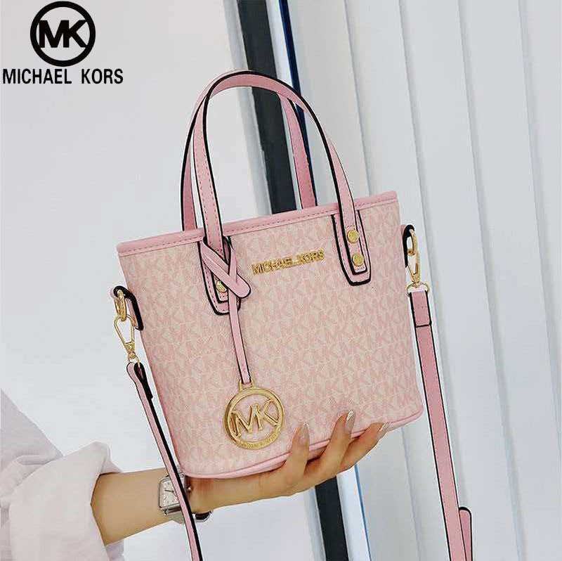 Michael Kors Ole Jet Set 2026  - đánh giá và giá Luxury Bags Michael Kors